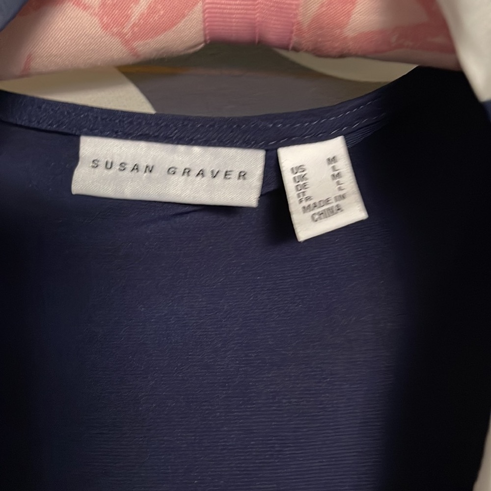 Long button down blouse - Picture 3 of 6